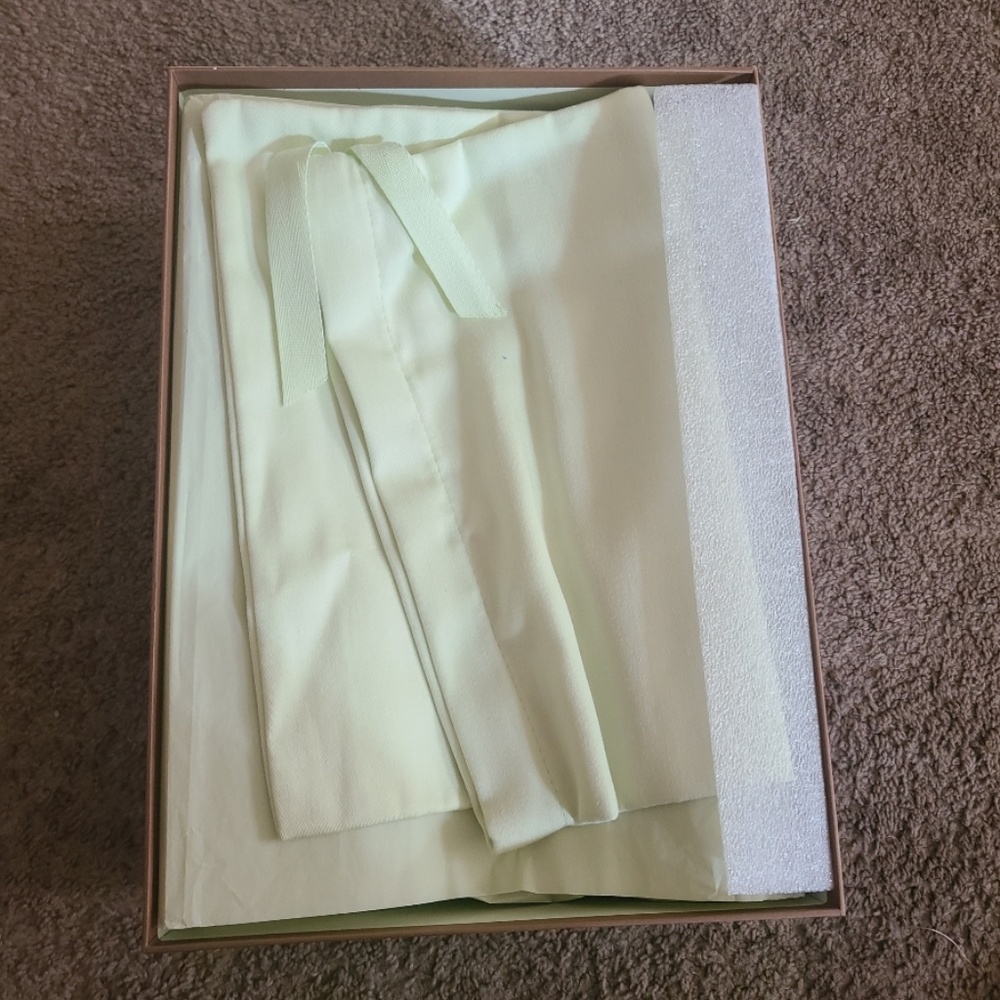 Authentic (receipt available) Burberry men’s shoes 12.5 - Picture 5 of 5